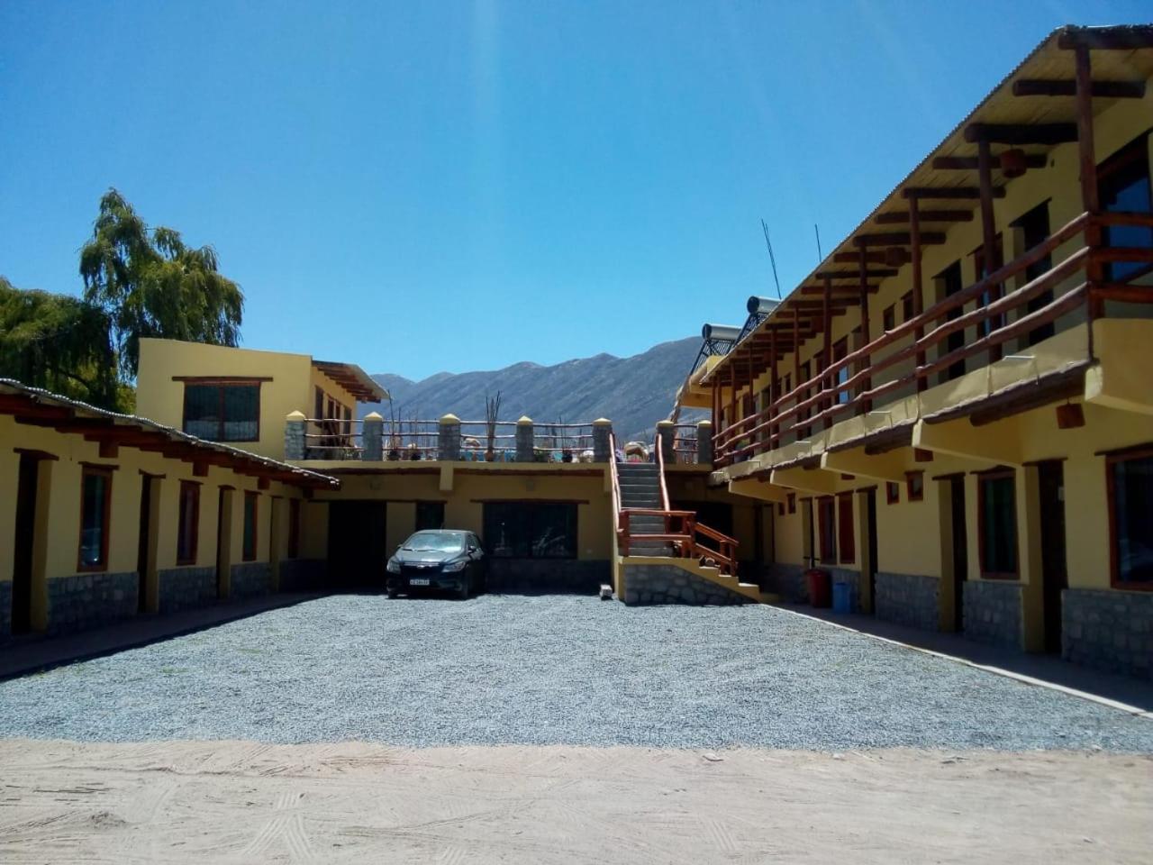 Tilcara Rustica Hostel Εξωτερικό φωτογραφία